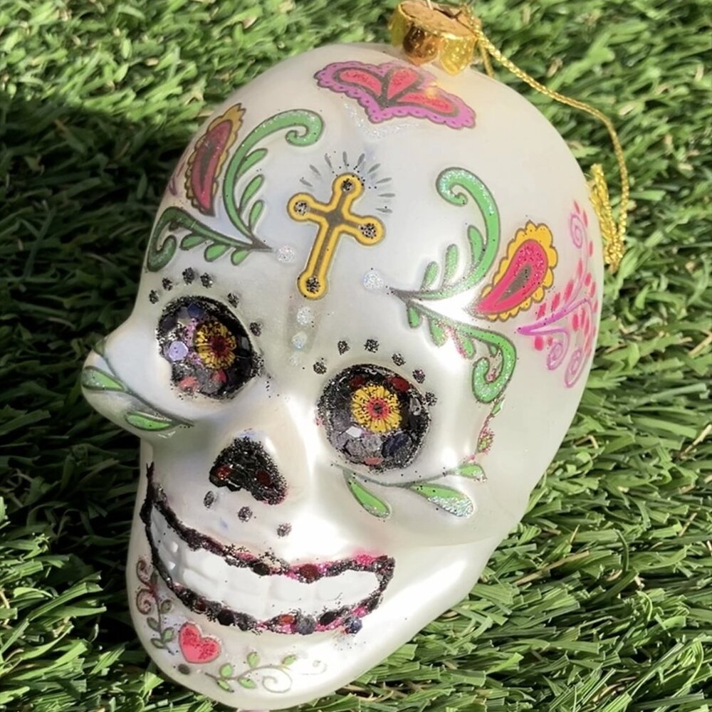 Day Of The Dead Old World Blown Glass Ornament for Halloween/Christmas Tree